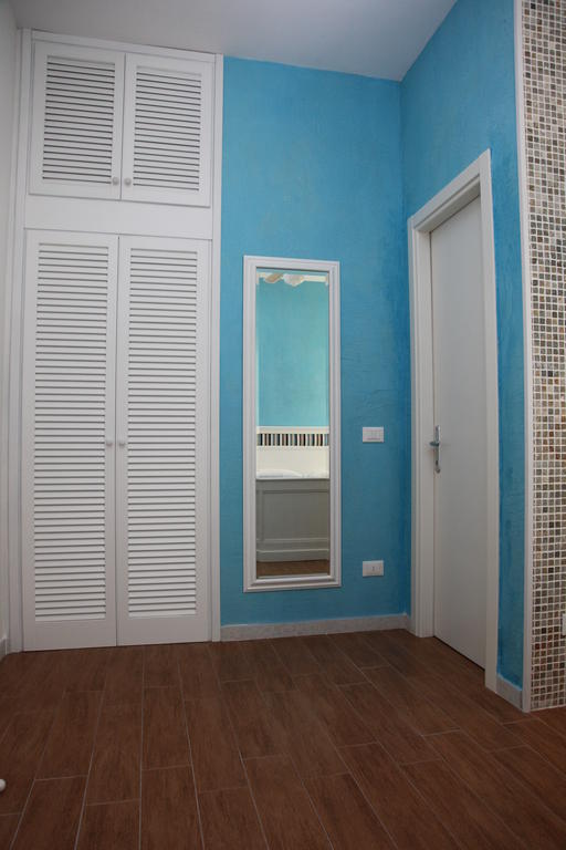 Bed & Breakfast Venezia مارينا دي كارّارا الغرفة الصورة