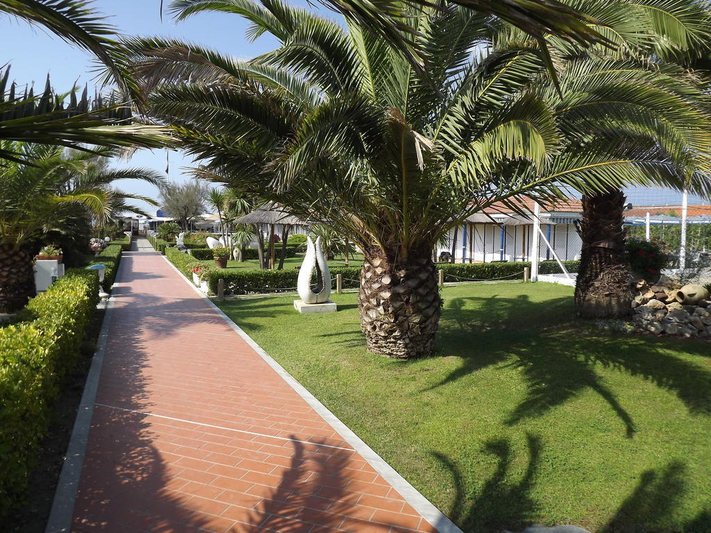 Bed & Breakfast Venezia مارينا دي كارّارا المظهر الخارجي الصورة