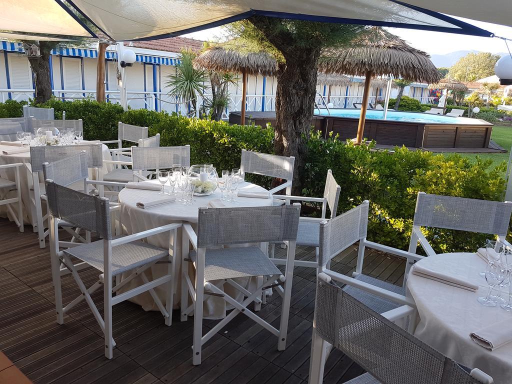 Bed & Breakfast Venezia مارينا دي كارّارا المظهر الخارجي الصورة